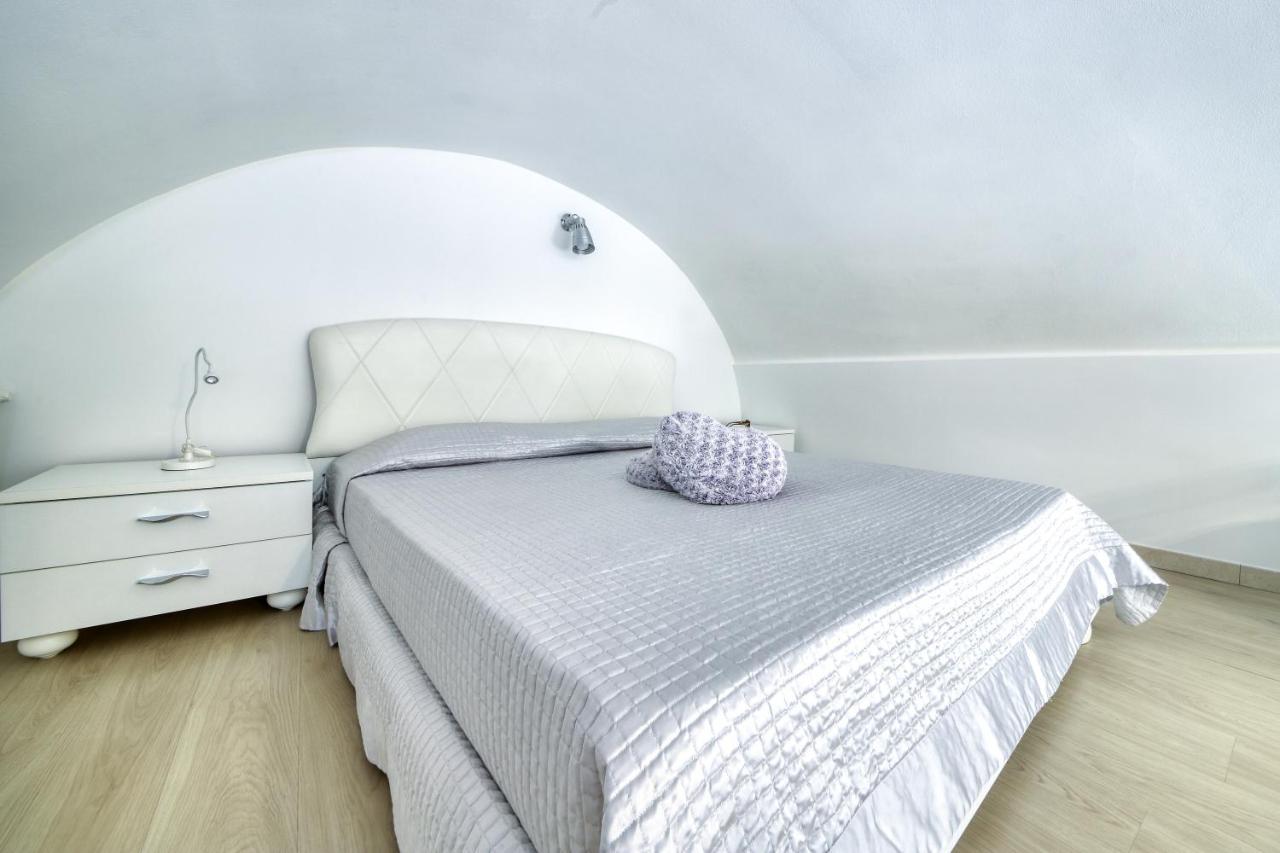 La Cattedrale Apartments&Suite - Affitti Brevi Italia กราวีนา อิน ปูเลีย ภายนอก รูปภาพ